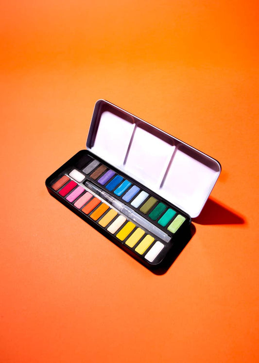 Watercolor paint set