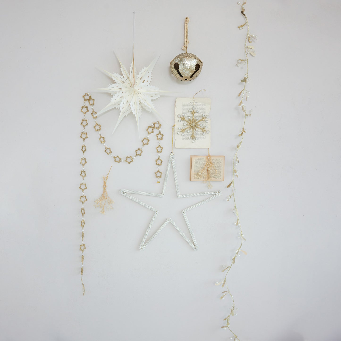 Metal & Glass Beaded Star Garland with Faux Pearls, Gold Finish